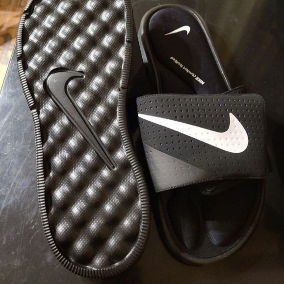 NIKE Men's Ultra Comfort Slide Sandals NWTS - Picture 2 of 7